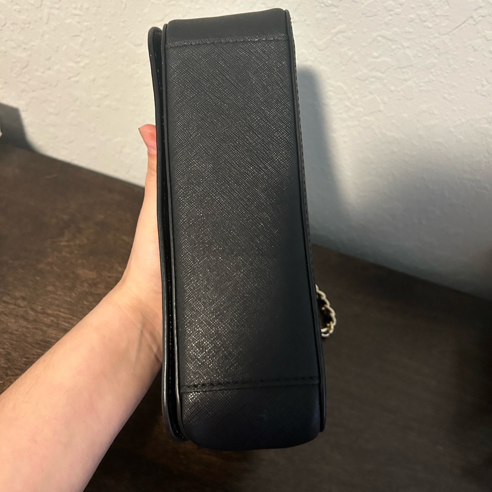 Tory Burch Convertible Crossbody - Picture 12 of 12